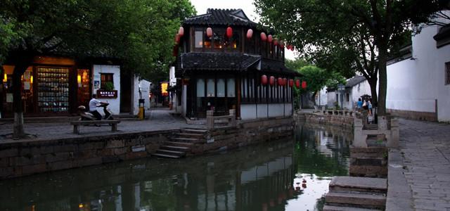为什么很多美女选择嫁给了丑男游戏画面